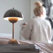 Load image into Gallery viewer, &TRADITION | Flowerpot VP9 Portable av Verner Panton 1968 - flere farger tilgjengelig