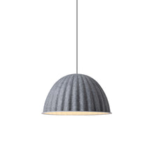 Laden Sie das Bild in den Galerie-Viewer, MUUTO | Under The Bell Pendelleuchte - Grau (55 cm)