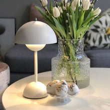 Ladda upp bild till gallerivisning, &TRADITION | Flowerpot VP9 Portable av Verner Panton 1968 - Flera färger tillgängliga