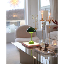 Load image into Gallery viewer, &TRADITION | Flowerpot VP9 Portable av Verner Panton 1968 - flere farger tilgjengelig