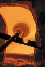 Ladda och spela upp video i Gallerivisaren, MODERNISM | Cullinan Crystal rödvinsglas