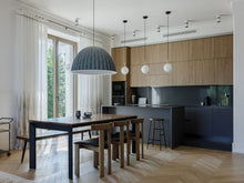 Laden Sie das Bild in den Galerie-Viewer, MUUTO | Under The Bell Pendelleuchte - Grau (55 cm)