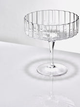 Ladda upp bild till gallerivisning, MODERNISM | Cullinan Crystal Champagne Coupe glasögon
