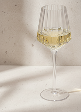 Ladda upp bild till gallerivisning, MODERNISM x Lara K | Cullinan Crystal White Wine Glasses
