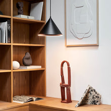 Afbeelding in Gallery-weergave laden, WOUD | Annular Pendant Lamp Small - Black
